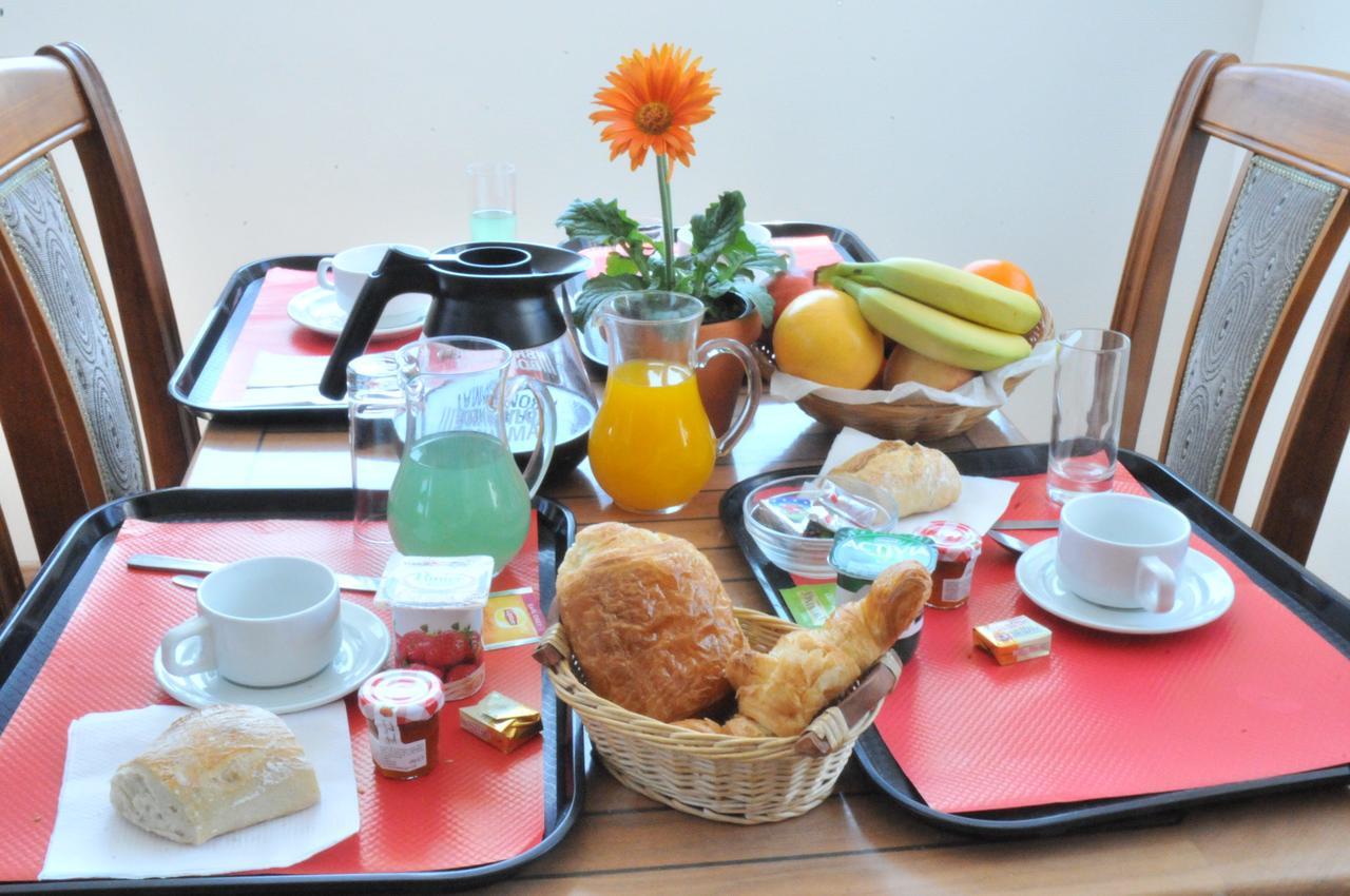 Hotel Les Rosiers 라로셸 외부 사진